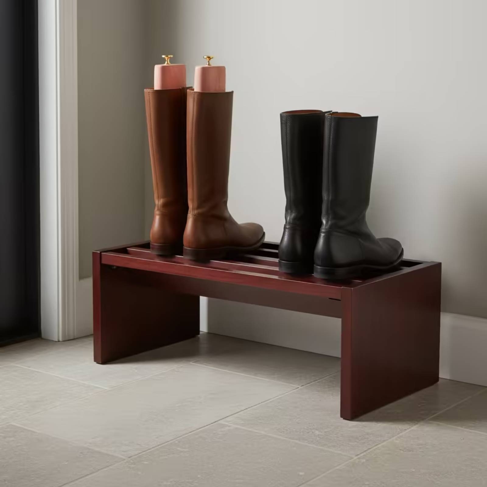 Estirador de botas de cedro, a - Shoe Tree Cedar reseña y precio